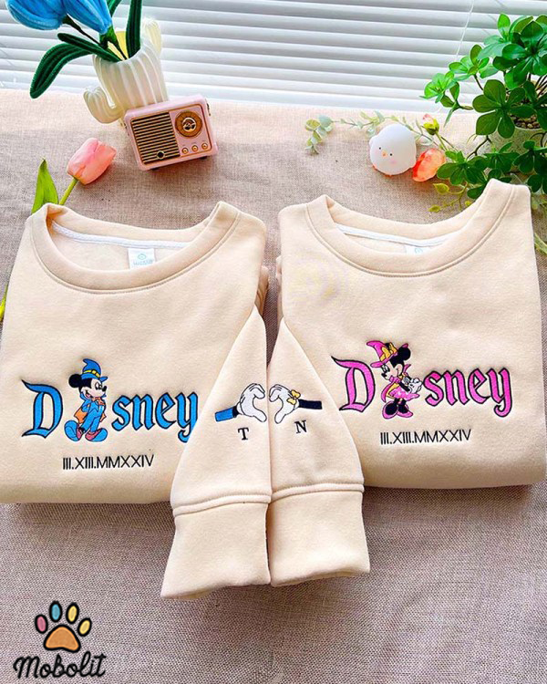 Mickey & Minnie Disney Couple Halloween Matching Hoodie Tshirt Embroidery Embroidered Sweatshirt For Fan