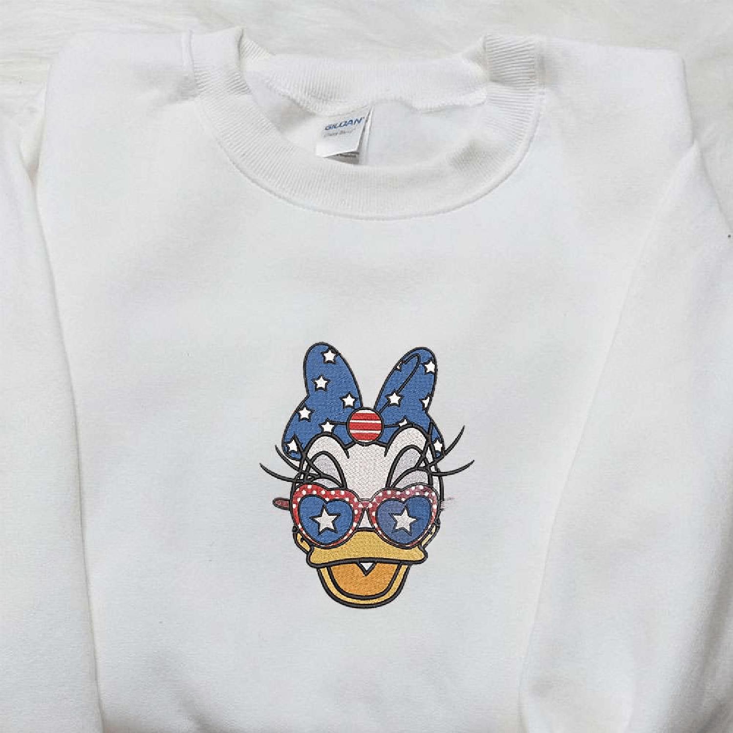 American Daisy Duck Disney National Day Gifts Hoodie Tshirt Embroidered Sweatshirt For Fan