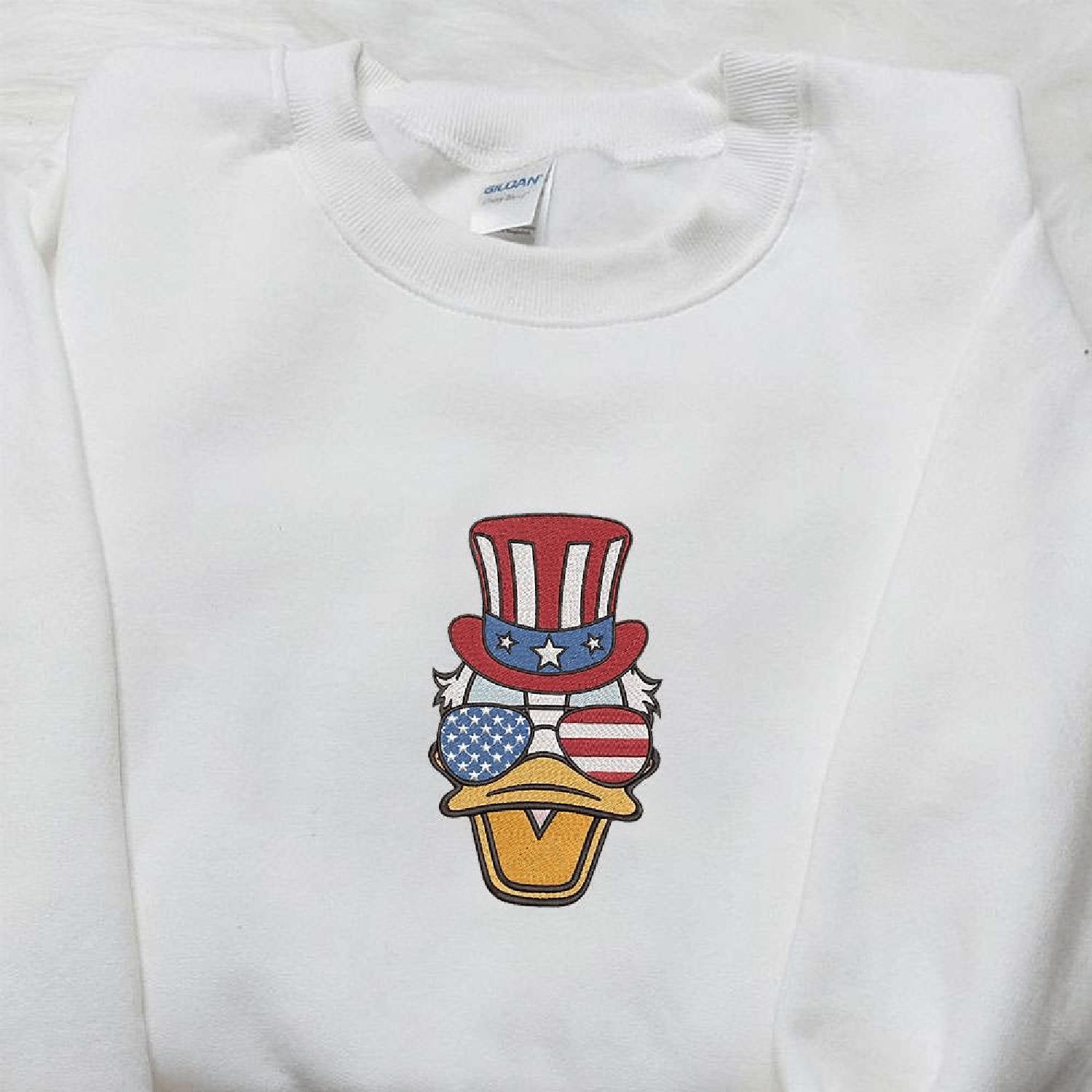 American Donald Duck with Glasses Disney National Day Gifts Hoodie Tshirt Embroidered Sweatshirt For Fan