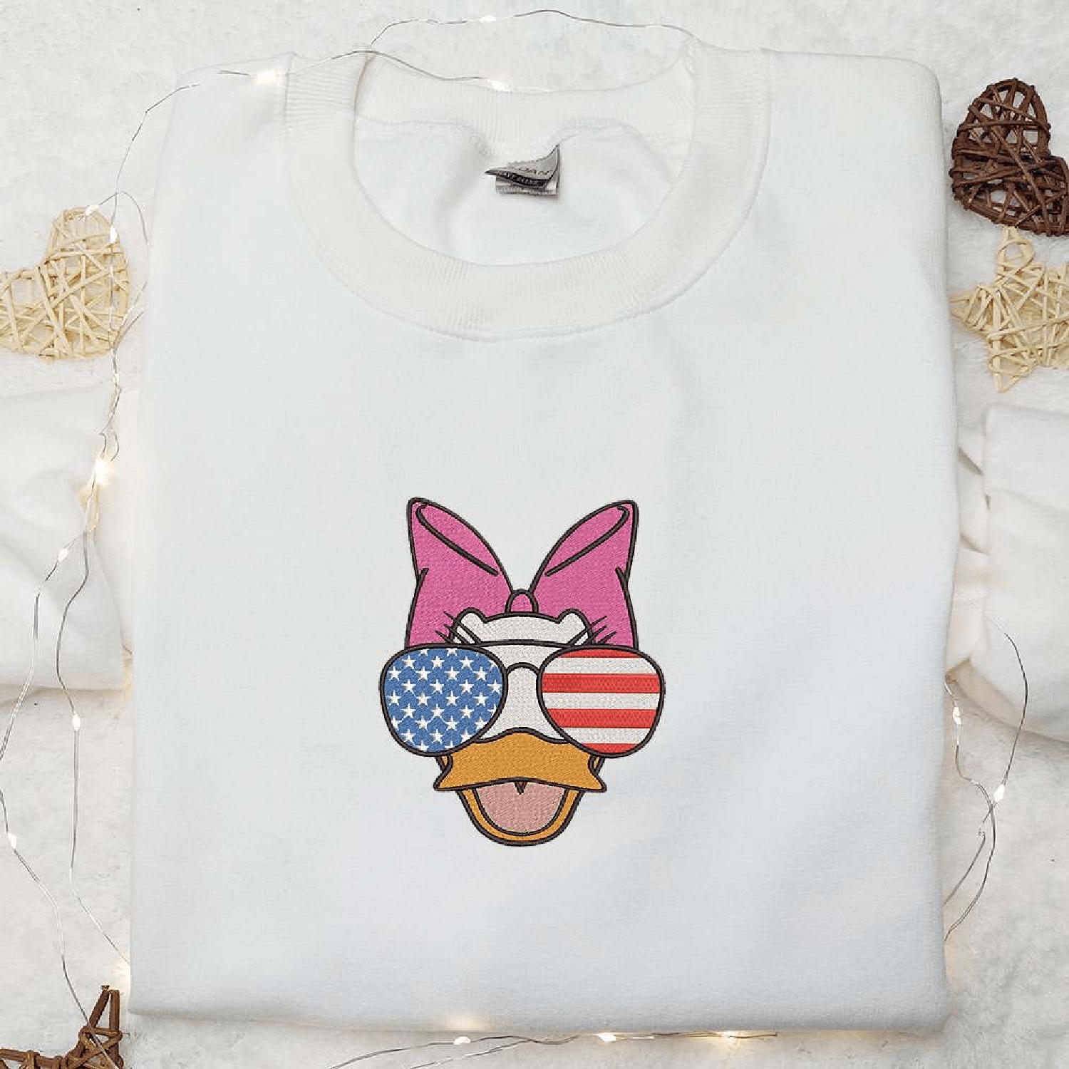 American Daisy Duck with Glasses Disney National Day Gifts Hoodie Tshirt Embroidered Sweatshirt For Fan