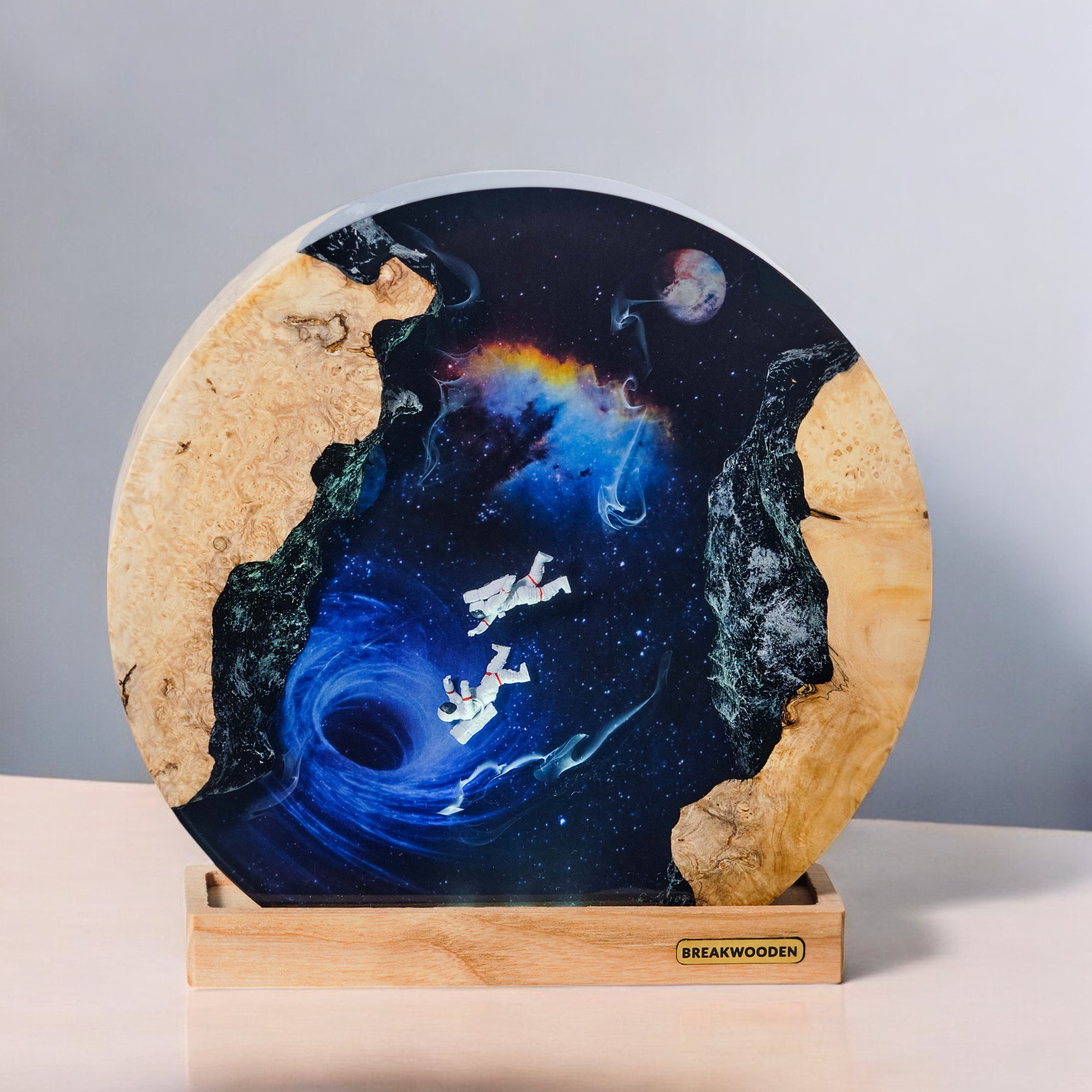 Handmade Astronaut Epoxy Resin Lamp | Cosmic Black Hole LED Night Light